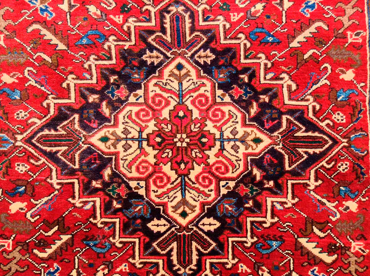 05527 Heriz Persian Red Blue White 5-6×11-5 | Manoukian Rugs™ cu