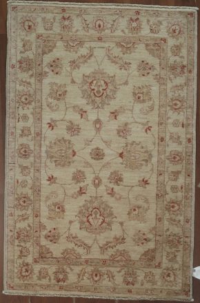 Peshawar, Afghan (2' 8'' x 4' 2'')