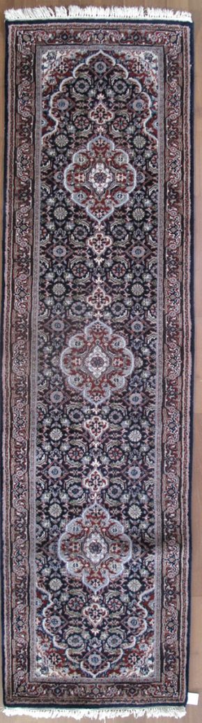 Bijar Design, India (2' 8'' x 9' 10'')