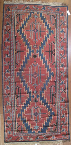 Flat Weave, Caucasian (5' 1" x 10' 10")
