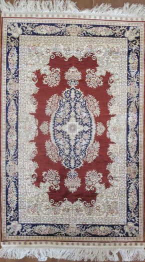 Silk, Chinese (2' 7" x 4' 2")