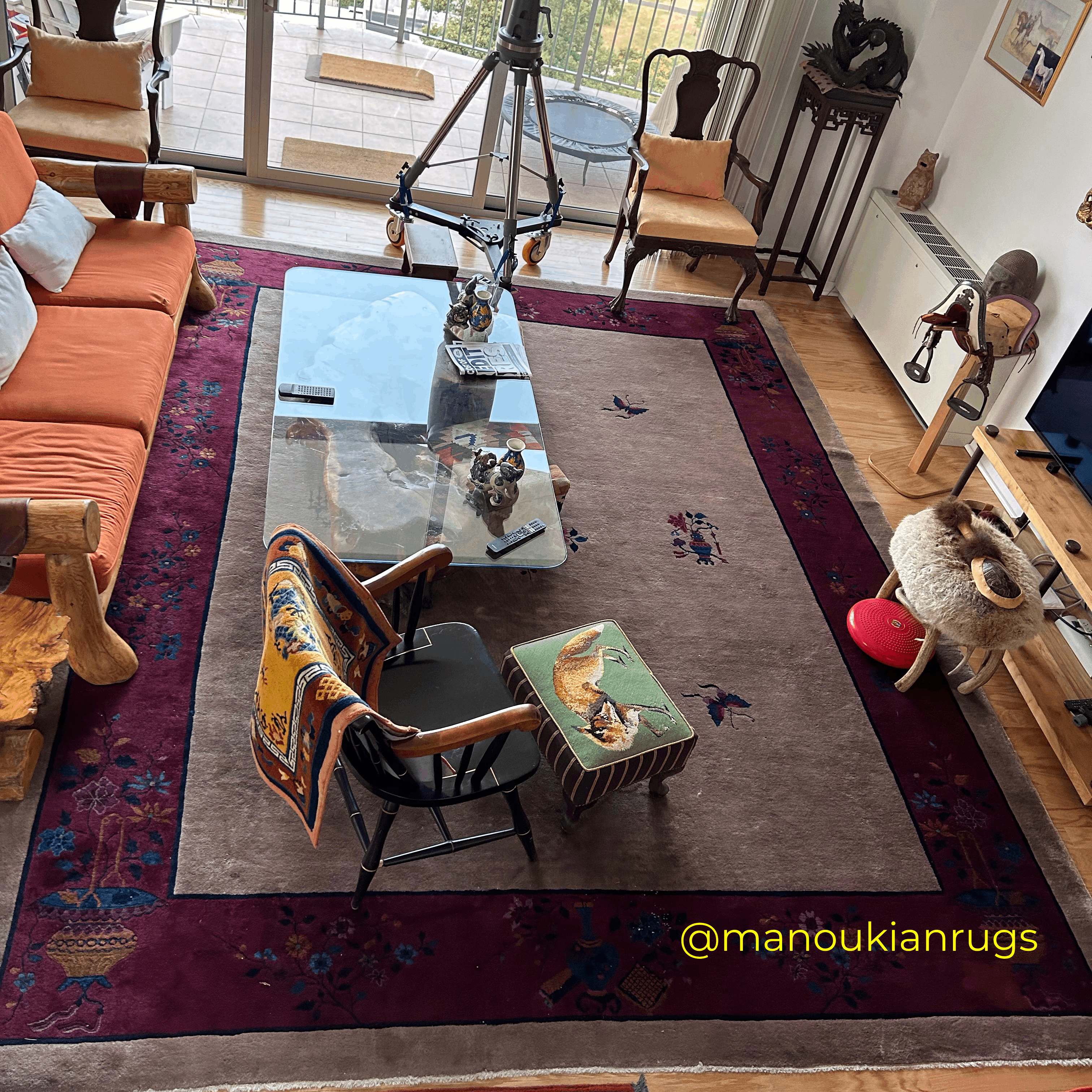 Glorious Art Deco Chinese rug warms GY’s abode high above the Potomac River